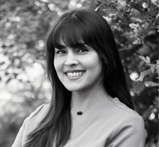 Dr. Avani Mahal, Dentist in Southwood Dental Studio - Colonel Talbot - Portrait Photo