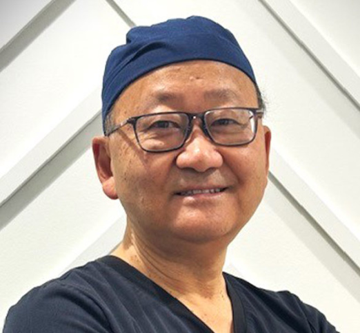 Dr. Kenneth Cha, Dentist in Duggan Dental - Portrait Photo