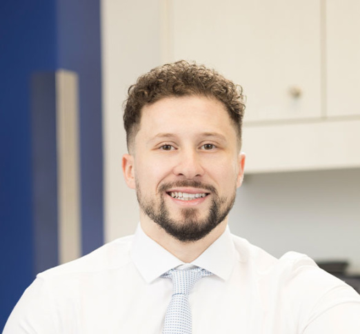 Dr. Amine Benane, Dentist in Clinique Dentaire Alma - Portrait Photo