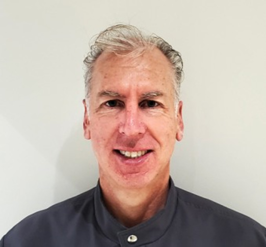 Dr. Serge Michaud, Dentist in Clinique Dentaire Beaumont, Michaud & Associés - Portrait Photo