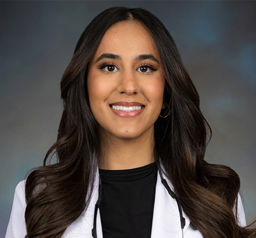 Dr. Zunaira Jabbar, Dentist in Clinique Dentaire Gatineau - Portrait Photo