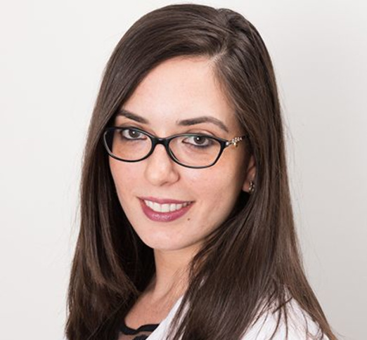 Dr. Alexandra Ilchenko, Dentist in R.A. Campbell Dentistry - Portrait Photo