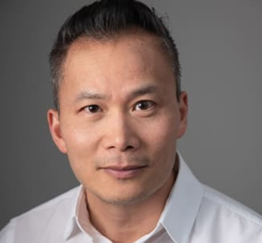 Dr. Robert Phan, Dentist in Progressive Dental - Portrait Photo