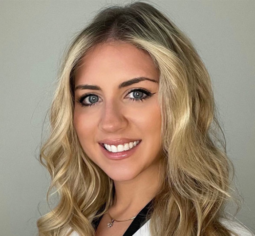 Dr. Alexandra Zimerman, Dentist in Yonge Street Dental - Portrait Photo