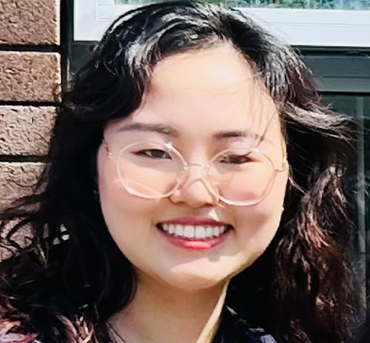 Dr. Ting Li, Dentist in Westlake Dental - Portrait Photo