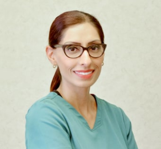 Dr. Sharan Atwal, Dentist in Sturgeon Creek Dental - Portrait Photo