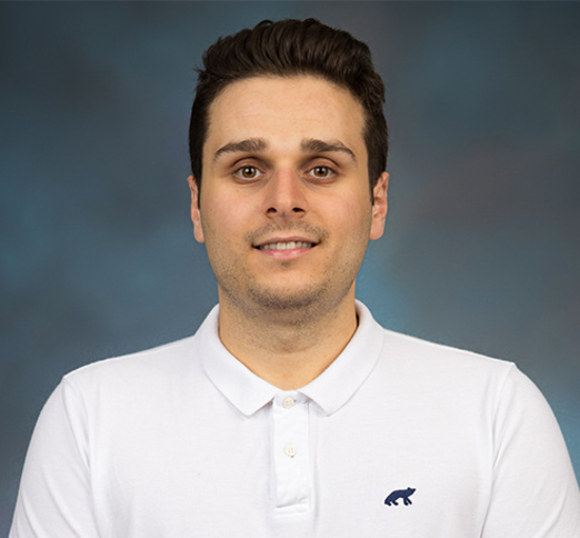 Dr. Daniel Met, Dentist in Espace sourire Chomedey - Portrait Photo