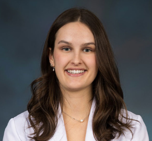Dr. Raphaelle Girard, Dentist in Clinique dentaire Bélanger Bennett - Portrait Photo