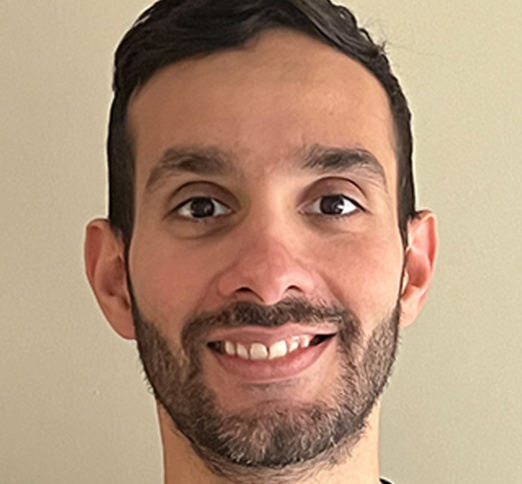 Dr. Tuzar Kermani, Dentist in Promontory Dental Centre - Portrait Photo