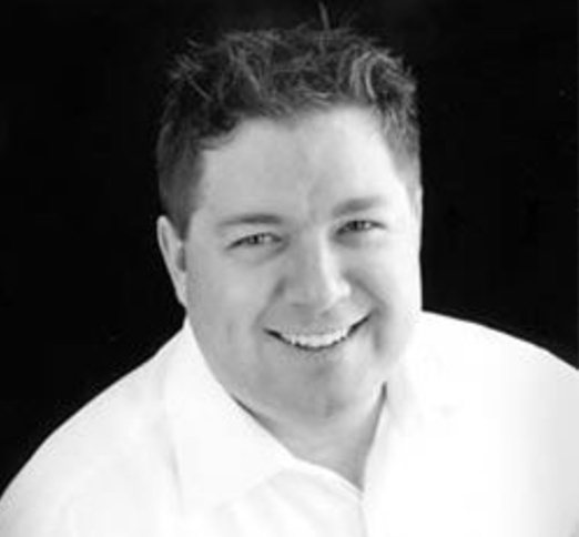 Dr. Thayne Blunston, Dentist in Blunston Dental Group - Portrait Photo