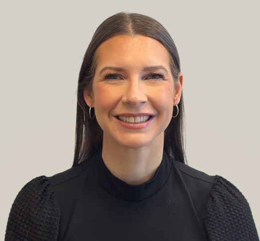 Dr. Alyssa Weninger, Dentist in Prairie Smiles Dental Group - Portrait Photo