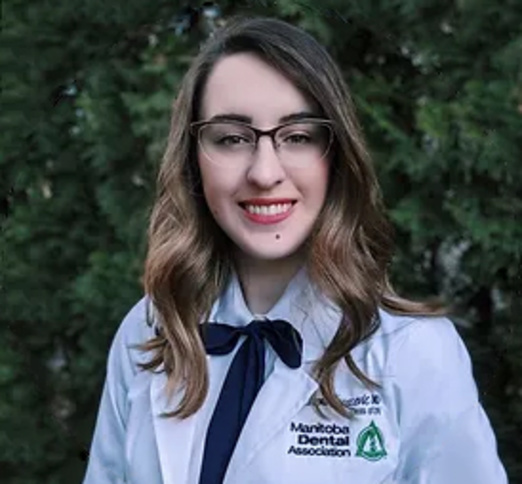 Dr. Irena Kovacevic, Dentist in LifeSmiles Dental - Grant Park Mall - Portrait Photo