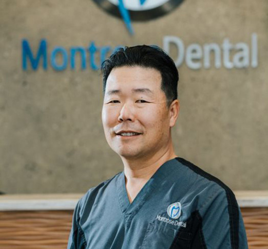 Dr. Woo-Bae Yi, Dentist in Montrose Dental - Portrait Photo