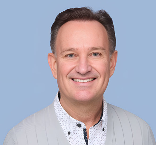 Dr. Andreas Azarko, Dentist in Azarko Dental - Portrait Photo