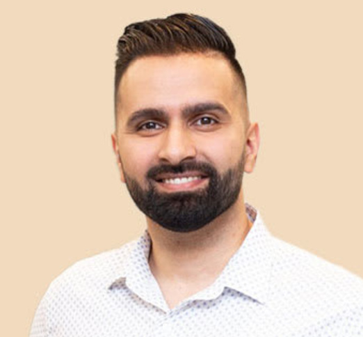 Dr. Iman Janemi, Dentist in Beach Road Dental - Portrait Photo