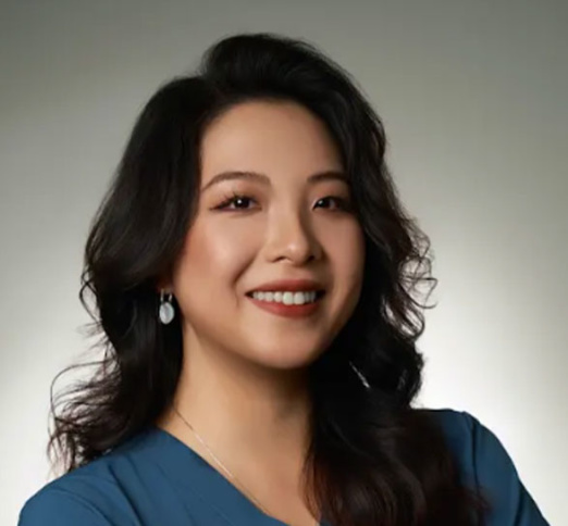 Dr. Xueyang Tian, Dentist in Anjou Centre dentaire d'urgence - Portrait Photo