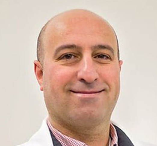 Dr. Elias Terzibachi, Dentist in Centre dentaire VIVA Valleyfield - Portrait Photo