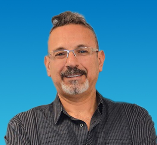 Dr. David Dreige, Dentist in Centre Dentaire VIVA Vaudreuil - Portrait Photo