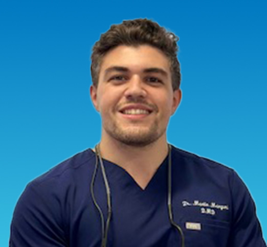 Dr. Martin Mangoni, Dentist in Centre Dentaire VIVA Vaudreuil - Portrait Photo