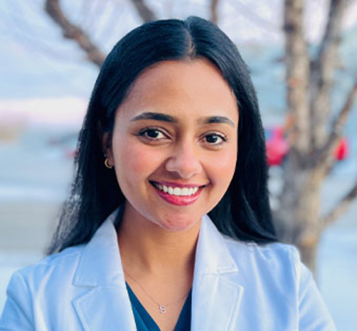 Dr. Simran K Malhi, Dentist in Temple Dental Wellness - Portrait Photo
