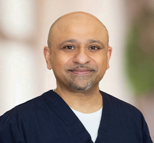 Dr. Manish Mistry, Dentist in Gloucester Dental Centre - Portrait Photo