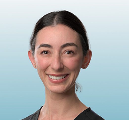 Dr. Dunia Draca, Dentist in Westmount Dental Centre - Portrait Photo