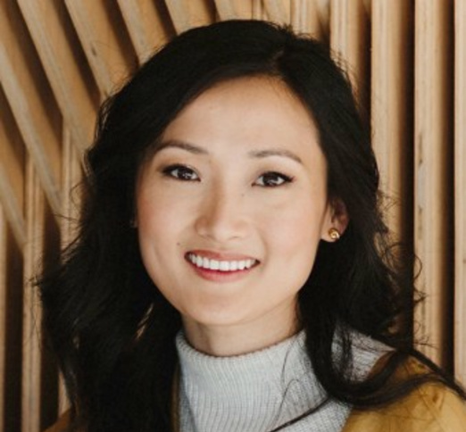 Dr. Sandy Liu, Dentist in Monarch Dental - Portrait Photo
