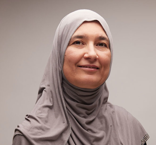 Dr. Shandana Pervez, Dentist in Dawson Dental - Kingston - Portrait Photo