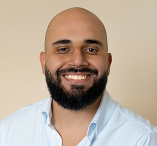 Dr. Mahmoud Elfakharany, Dentist in Southwest Dental Care - Portrait Photo