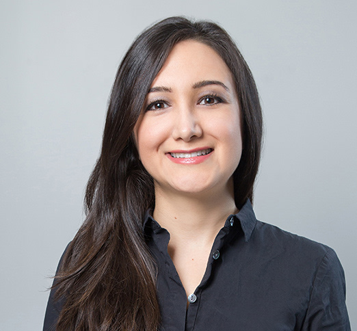 Dr. Mahsa Mehrabzadeh, Dentist in Birchmount Dental Group - Portrait Photo