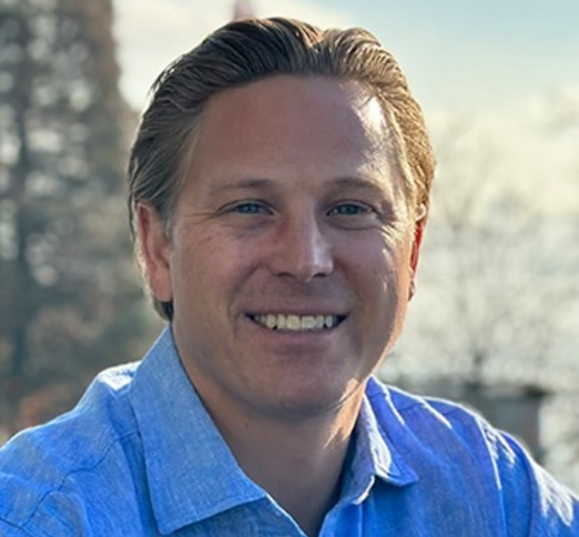 Dr. Robert Hogarth, Dentist in W Dental - Portrait Photo