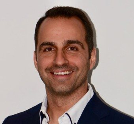 Dr. Theo Katsaros, Dentist in Sheridan Dental Centre - Portrait Photo