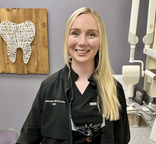 Dr. Meghan McKenzie, Dentist in Interlake Dental Centre - Portrait Photo