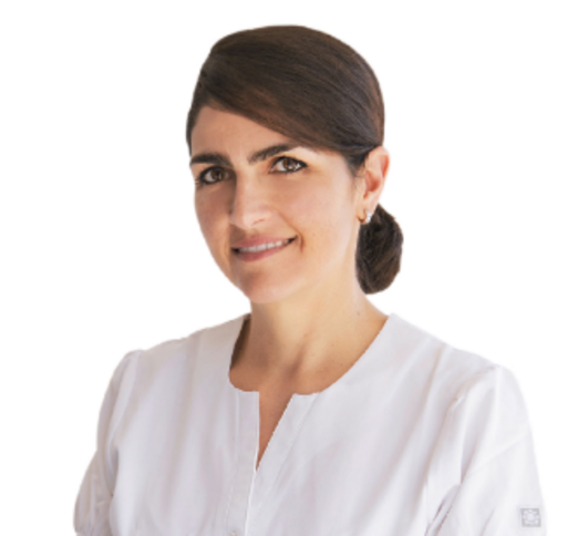 Dr. Christine Labrecque, Dentist in Clinique Dentaire Gervais et Ass. - Portrait Photo