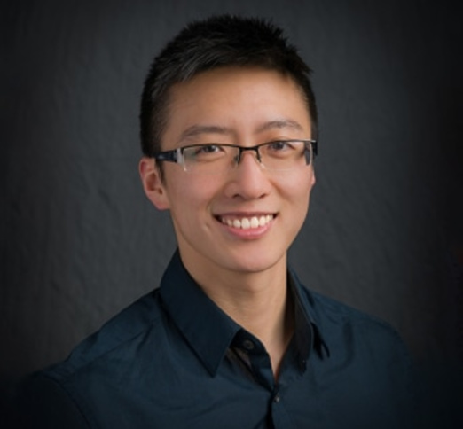 Dr. Darren Huang, Dentist in Peace Country Dental Clinic - Portrait Photo