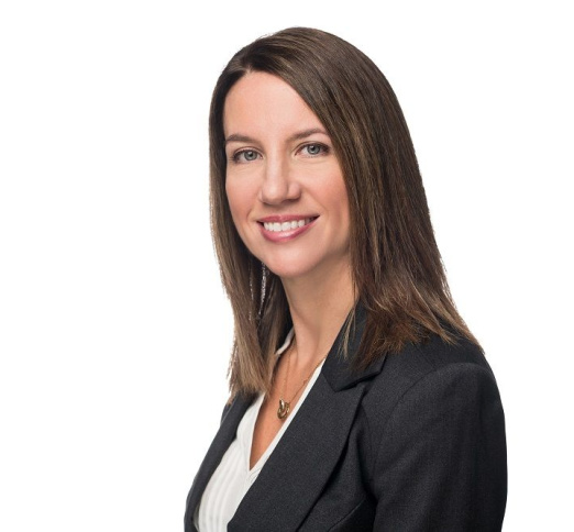 Dr. Karine Laventure, Dentist in Centre Dentaire Nicolet - Portrait Photo