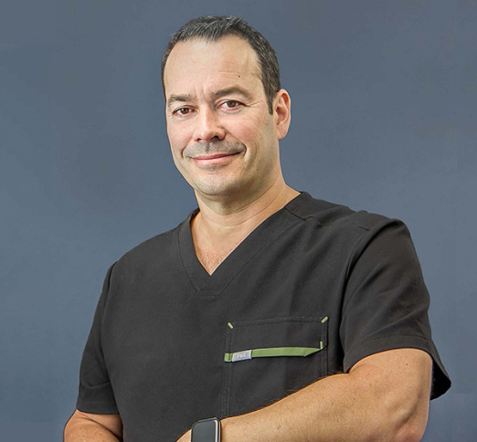Dr. Patrick Valois, Dentist in Clinique dentaire St-Louis - Portrait Photo