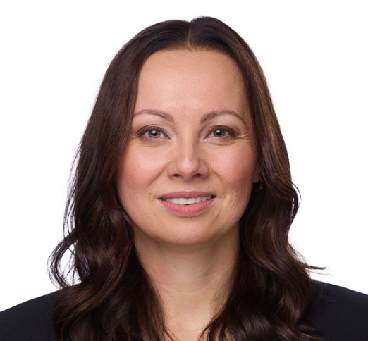 Dr. Dominika Jasiewicz-Bialy, Dentist in Assiniboine Dental Group - Portrait Photo