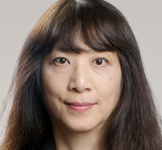 Dr. Ngoc Thanh Huong Vu, Dentist in Anjou Centre dentaire d'urgence - Portrait Photo