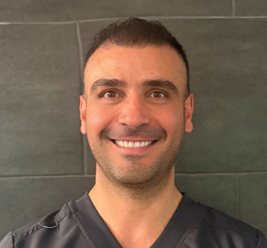 Dr. Yousef Khalil , Dentist in Clinique Dentaire Bédard Couture - Portrait Photo