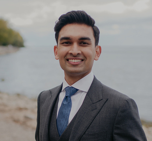 Dr. Khalid Hossain, Dentist in Thorncliffe Dental Centre - Portrait Photo