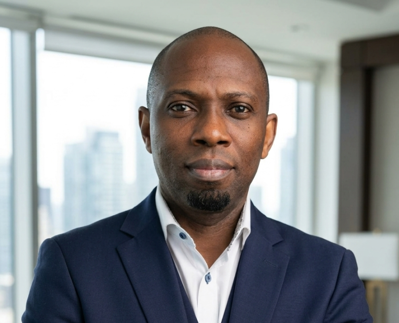 Dr Taiwo Ezra