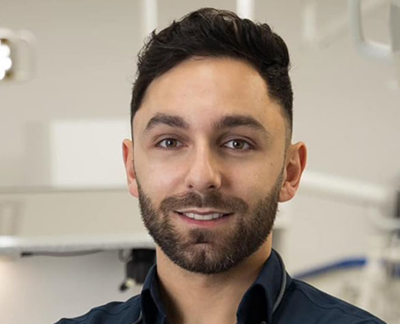 Dr. Jonathan Kmeid