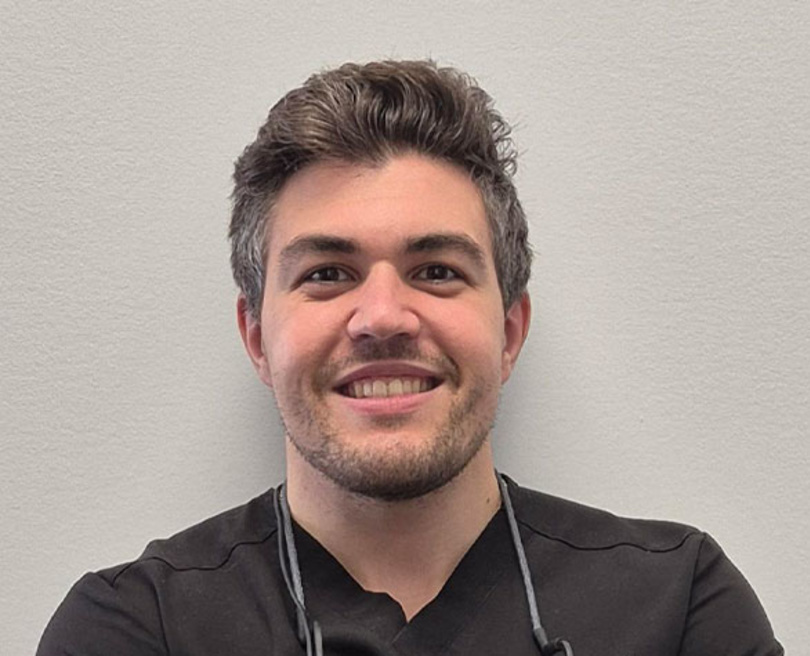 Dr. Martin Mangoni