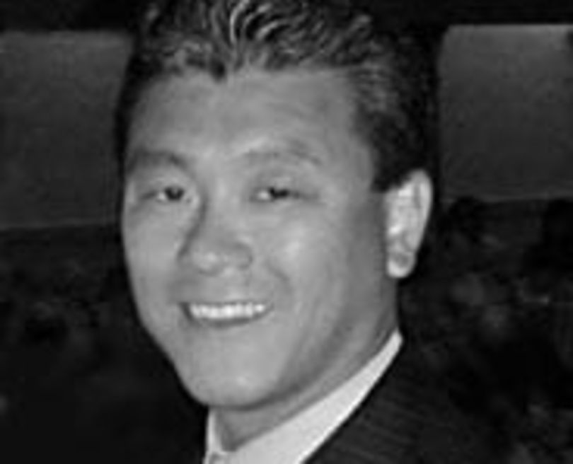 Dr. Andrew Kim Dentist at Arthur Dental hellodent