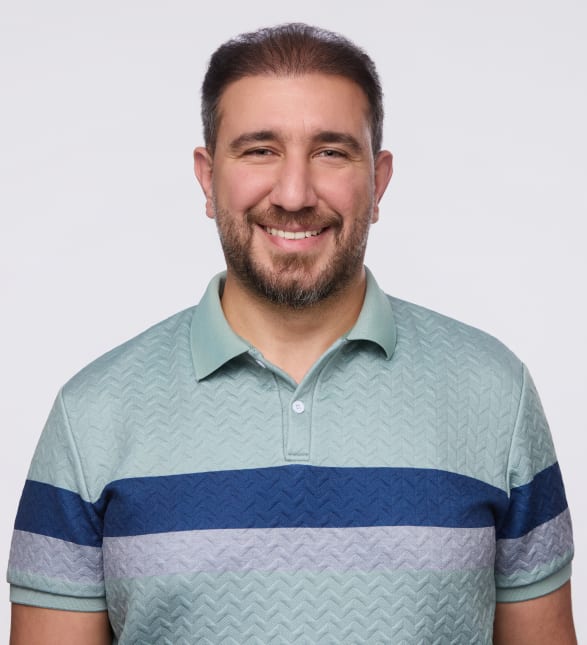 Dr. Fadi Sequeira, Dentist in Dawson Dental - Newmarket - Portrait Photo