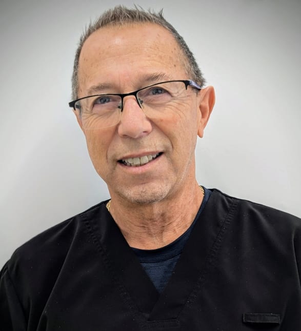Dr. Mark Sokalsky, Dentist in Dawson Dental - Newmarket - Portrait Photo