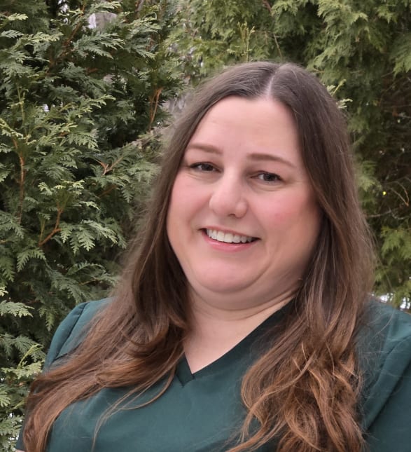 Dr. Diana Ross, Dentist in LifeSmiles Dental - Sargent Ave - Portrait Photo