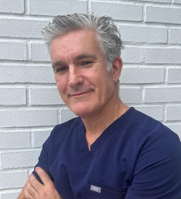 Dr. Mark Ceroni, Dentist in Upper Ottawa Dental - Portrait Photo