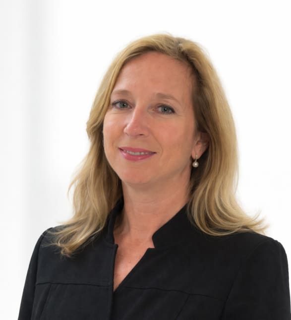 Dr. Sonya Furer, Dentist in Thorncliffe Dental Centre - Portrait Photo